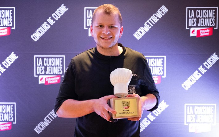 axel gewinnt